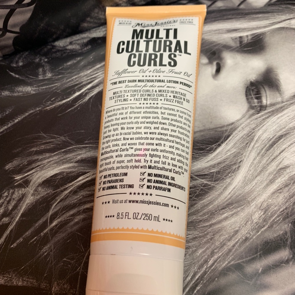 Curl lotion